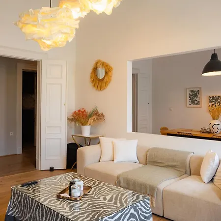 Appartamento Dimora - A Spacious Luxury Penthouse In Town's Heart *